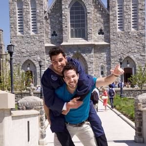 Meet your Posher, Nicholas